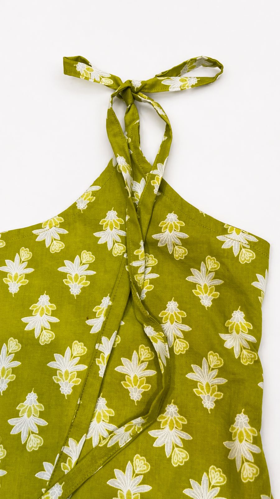 Floral Print Sleeveless Straight Kurti Set